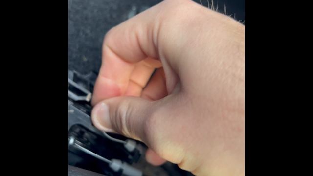 Ремонт троса привода замка открывания багажника Toyota Corolla 150 2006-2012 смотреть онлайн