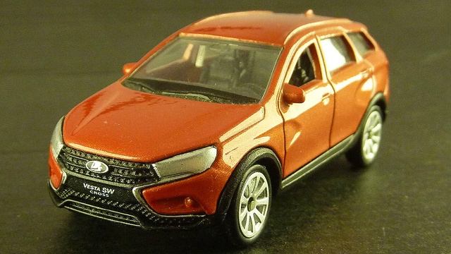 Lada Vesta SW Cross