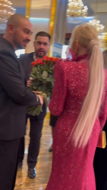 Саша Санта, Лариса Долина - Останемся смотреть онлайн