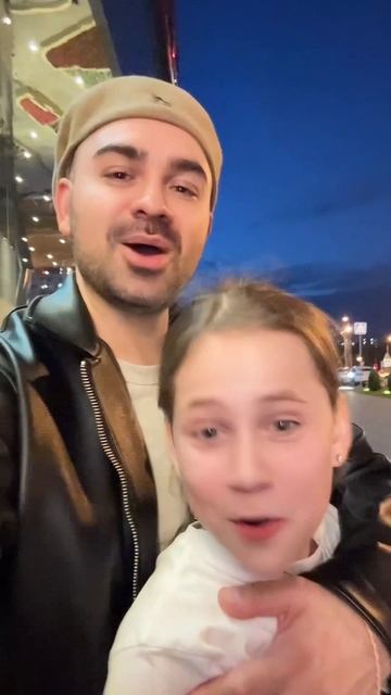 Саша Санта - Под дождем смотреть онлайн