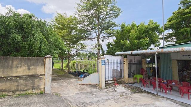 От железнодорожного вокзала Фантьет до вокзала Сайгон на поезде SE22