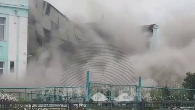 Обрушение школы в Татарске смотреть онлайн