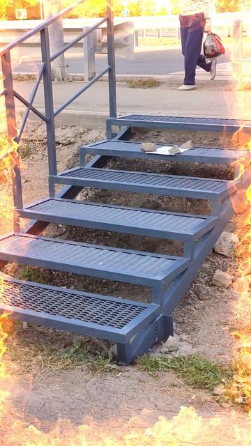 лестница_09.2025.mp4 смотреть онлайн