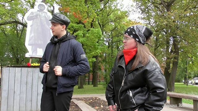 Кому помешал памятник Ленину? Театр улиц смотреть онлайн