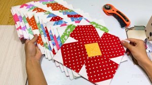 Лоскутное одеяло в цветочек из лоскутков для начинающих. Потрясающее преображение!