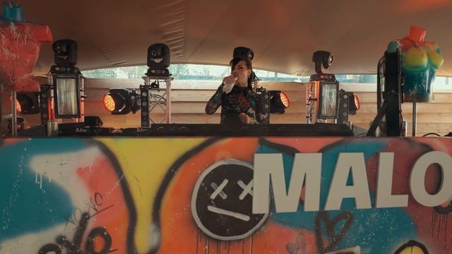 Dj Zinna techno mix . Mind Your Step Festival смотреть онлайн