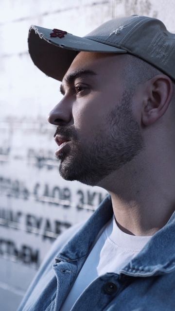 Саша Санта - Под дождем смотреть онлайн