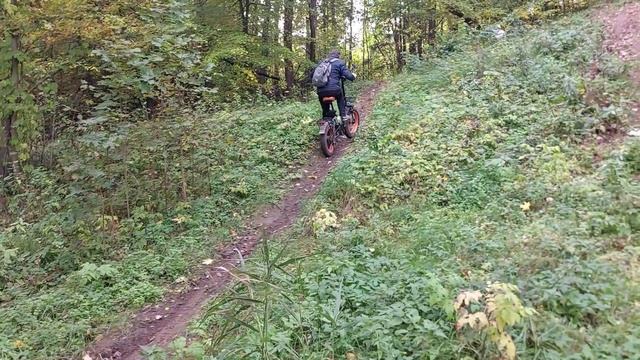 поездка на электровелосипеде минако ф11