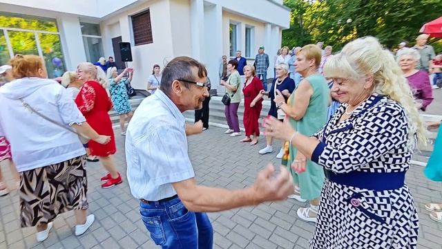 21.09.25г... "ЛИСТЬЯ ЖЕЛТЫЕ. .. смотреть онлайн