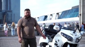 Короткий обзор Honda Gold Wing: всё главное за 9 минут