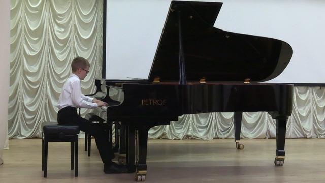 Лыков Михаил 11 лет. Э. Григ Свадебный день в Трольхаугене. смотреть онлайн