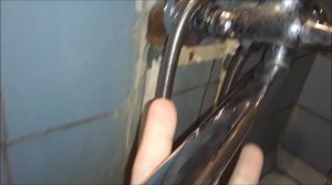 Как поменять шланг от душа