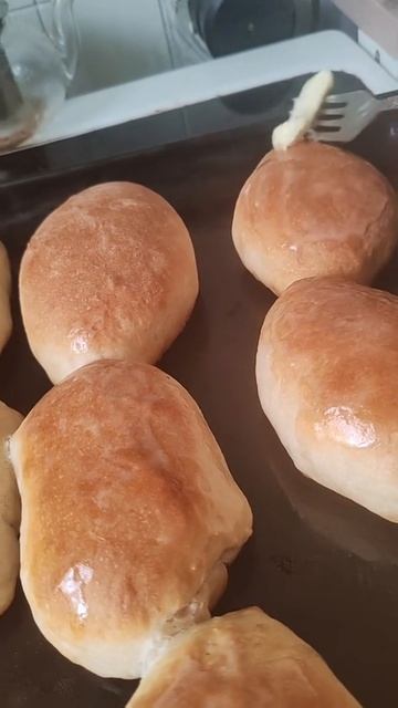 Запекла пироги с творогом