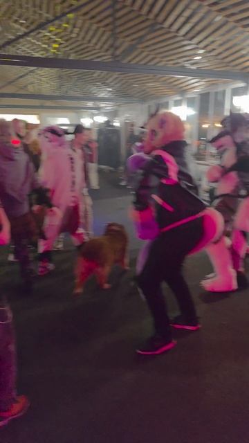 Twitch: EricMyval ФУРРИ ТУСА смотреть онлайн