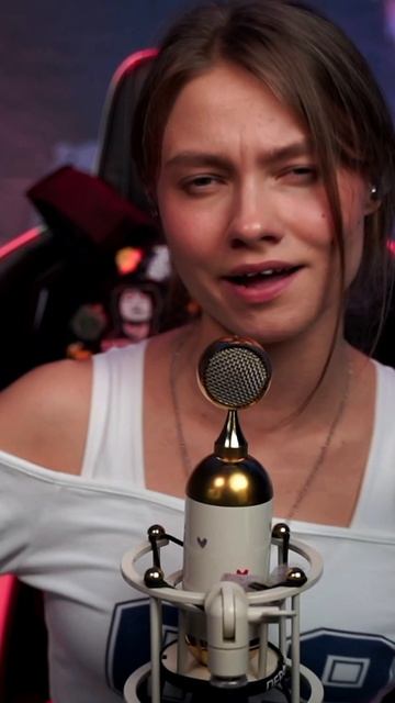 ПОЕЗДА - Женя Трофимов поёт Саша Квашеная смотреть онлайн