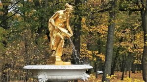 Петергоф — Фонтаны Мраморных скамей