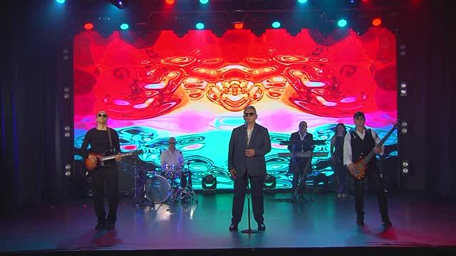 «Дом в средней полосе» / «A house in the Midlands»