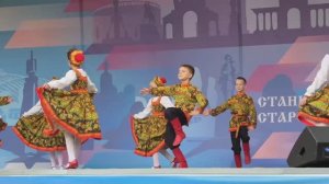 танец Русская кадриль - ансамбль Красно солнышко