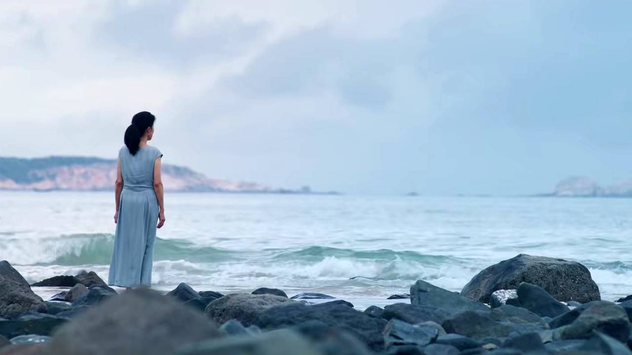 "Хор на берегу моря" (The Song of Seaside Choir / 季风与海洋之声, 2025) || Трейлер смотреть онлайн