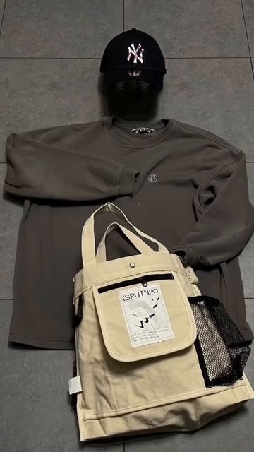 Проверили вместимость сумки #sputnik Sterling #neweracap #бейсболки #кепки #москва #59fifty смотреть онлайн