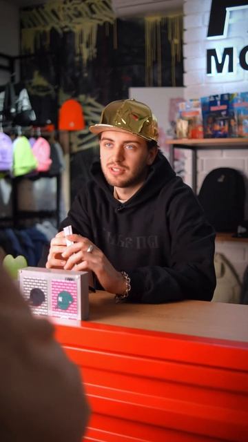 Было? Ждём в гости в магазине на Бауманской 9. Открыт ежедневно 12:00-20:00, кроме 7 января смотреть онлайн