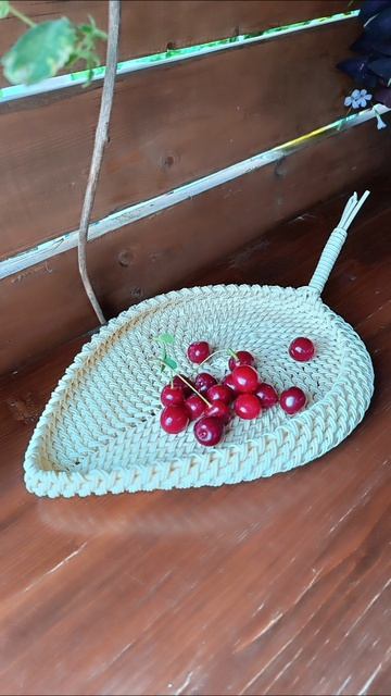 Мои работы корневым плетением из ротанга.