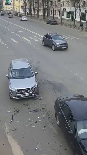 Подборка ДТП и аварий, снятых на видеорегистратор