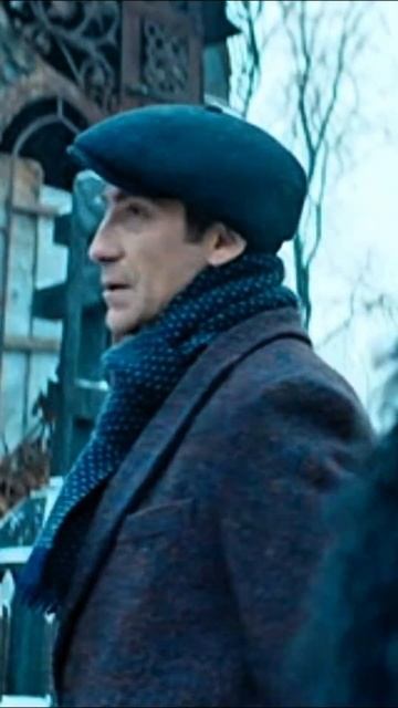 Ты уже месяц не просишь кровь.| Вампиры средней полосы 1-й сезон 1-я серия (сериал, 2021) | смотреть онлайн