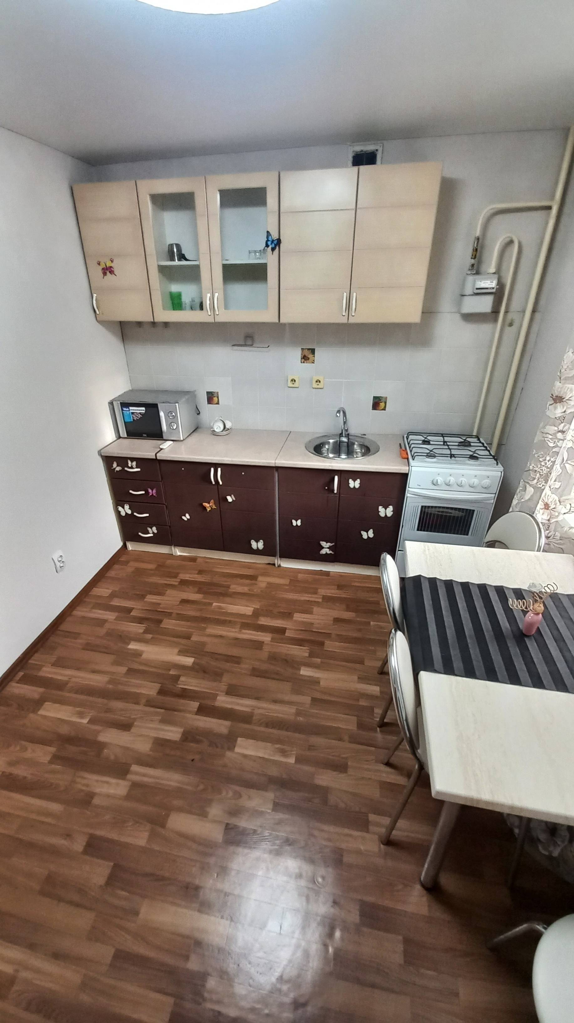 Цветочная 1