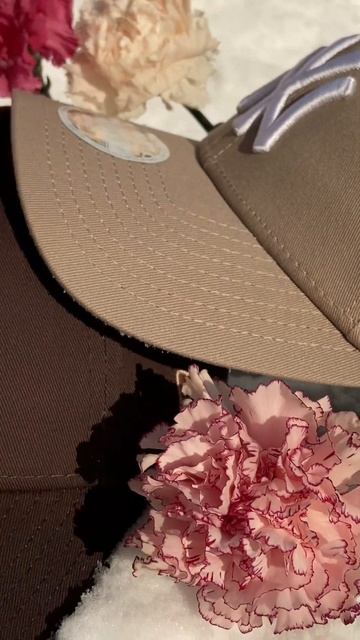 Порадуй её новой бейсболкой смотреть онлайн