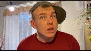 НОВЫЙ ГОД У ДВУХ ТИПОВ