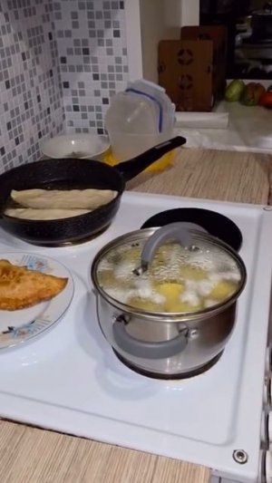 ИДЕАЛЬНАЯ ЖЕНА НА ЗАВИСТЬ ВСЕМ! ОЛЕГ МОНГОЛ НЕ НАРАДУЕТСЯ СВОЕЙ ВАЛЕ!