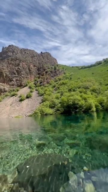 Чистейшая вода Нефритового озера