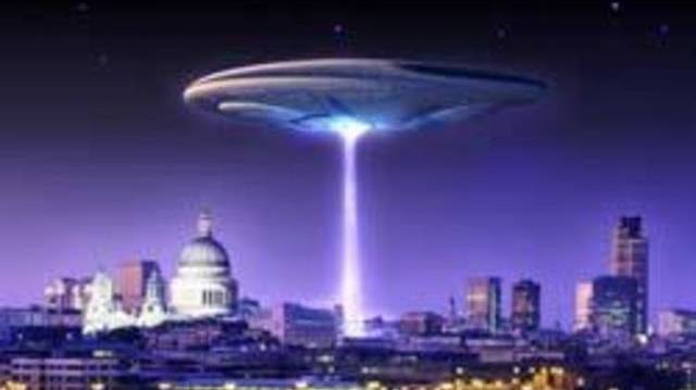 НЛО. ПРИШЕЛЬЦЫ ЧТО -ТО ЗАМЫШЛЯЮТ. смотреть онлайн