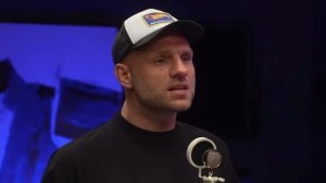 ⚡️Анатолий Сульянов на фоне темы «шоколадного мальчика» назвал Регбиста опущенцем!