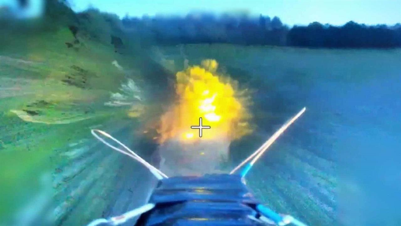 Российские военные расширяют полосу безопасности в Сумской области смотреть онлайн