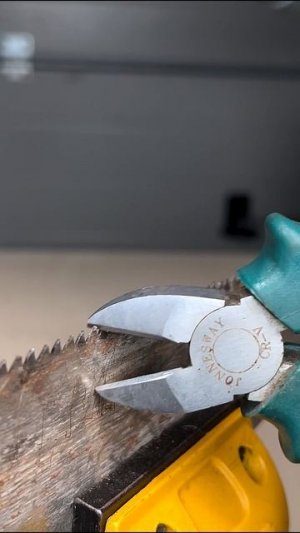 Лайфхак для разводки зубьев пилы