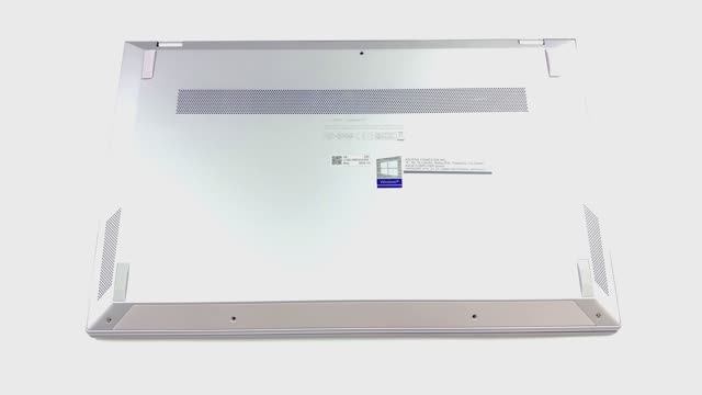 Разборка ноутбука ASUS ZenBook 14 UM425 смотреть онлайн