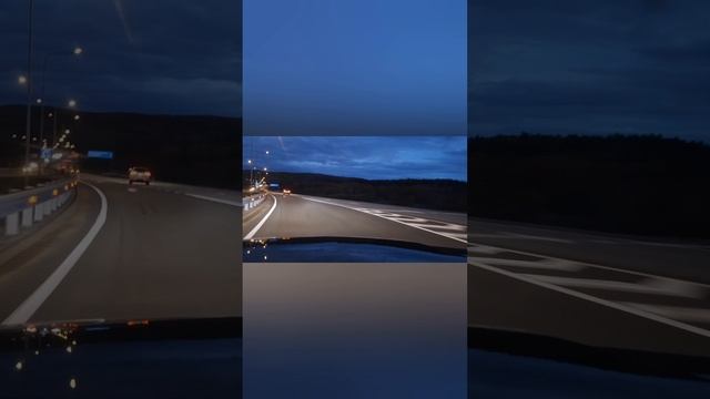 21 сентября 2025г. Вечер, Мурманск. Двигаемся на Ниве Тревел.