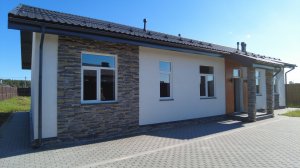Новый шикарный одноэтажный дом из газобетона
