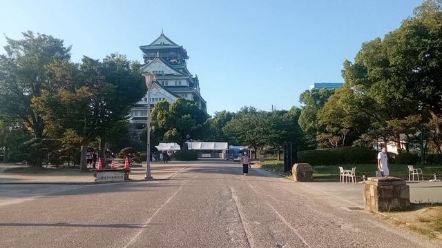 Осака город контрастов