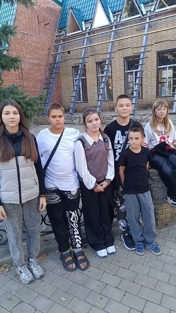 Дети с Ясиноватой сгоняли в Донецкий музей #Родина смотреть онлайн