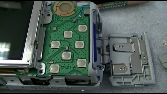 Ремонт фотоаппарата Canon Power Shot A470 - ПОМЕНЯЙТЕ БАРЕЙКИ