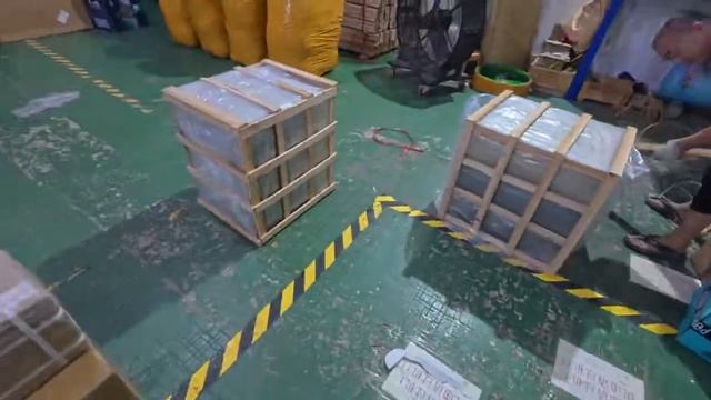 Упаковываем товар для отправки в Россию