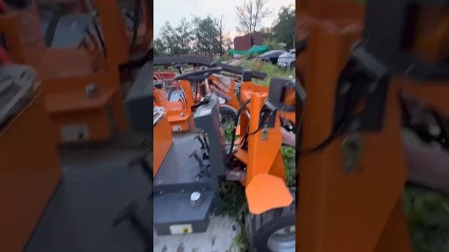 Сравниваем 907 и 906 погрузчик.