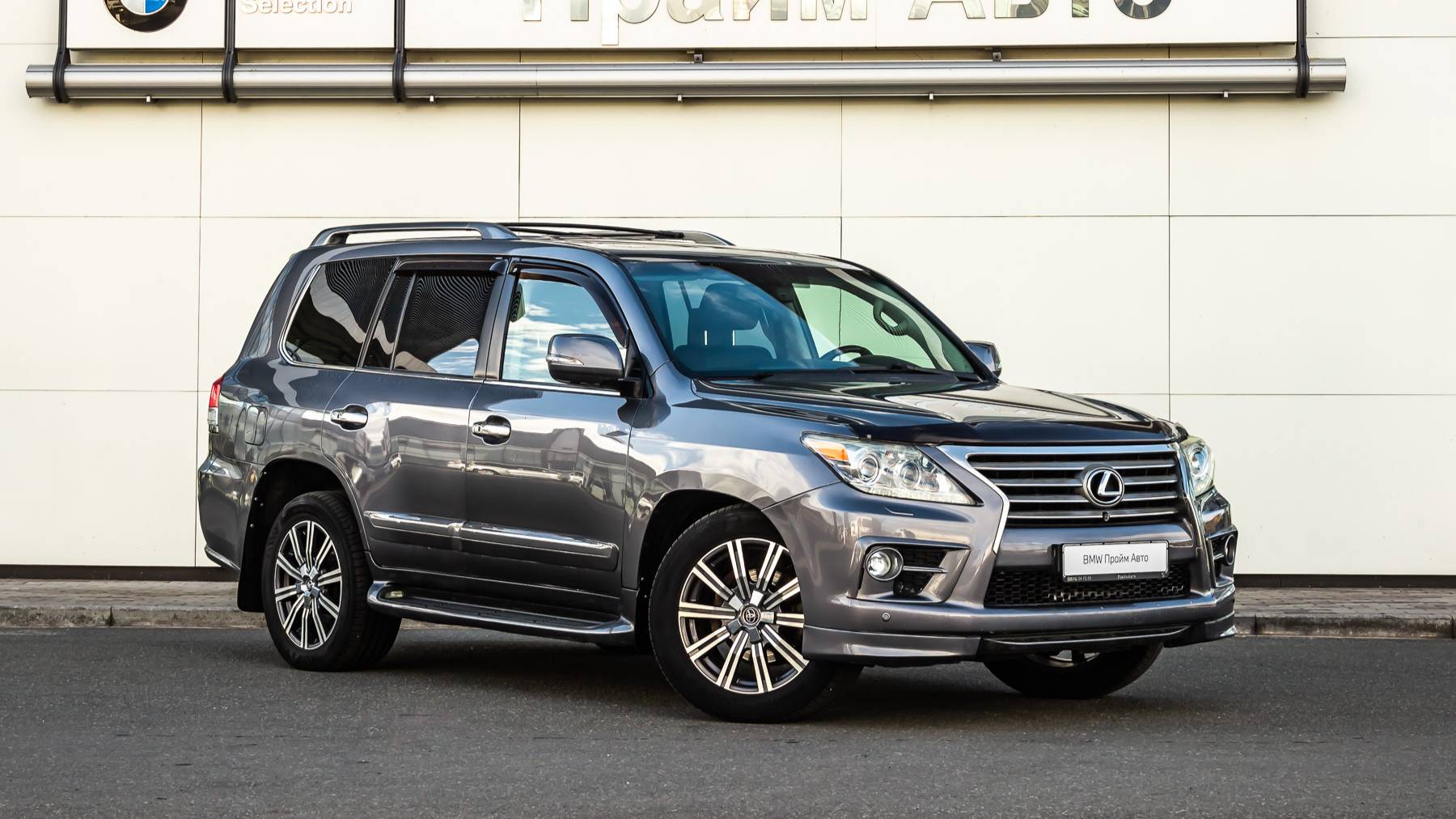 Lexus LX III Рестайлинг, 2012 смотреть онлайн