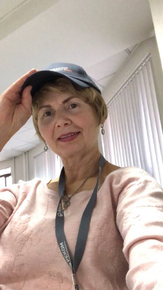 Уютная ухоженная двухкомнатная квартира на берегу пруда Южный