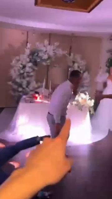 пожалуй лучшее видео с свадьбы 😅