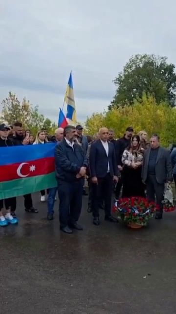 Гасанов Тофік Тахір огли Очередной помидорный барыга воевавший за хохлов откинул мохнатые копыта. смотреть онлайн