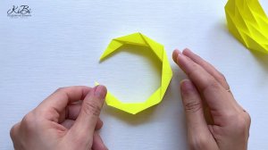 Красивая Луна из бумаги  | Оригами поделки своими руками | DIY